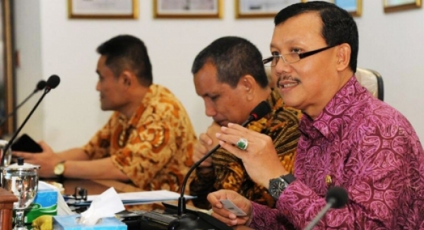 BAPPEDA JABAR - Sekda Jabar : Pembangunan Jalur Puncak II Sangat Mendesak