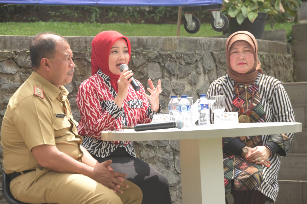 BAPPEDA JABAR - DEKRANASDA Jabar Gelar Lomba Cinderamata & Sayembara Nama Gedung   