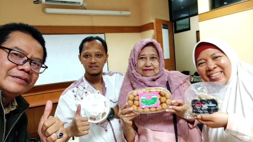 BAPPEDA JABAR - Dinas KUK Jabar Targetkan 50 UMKM Naik Kelas Juni Nanti