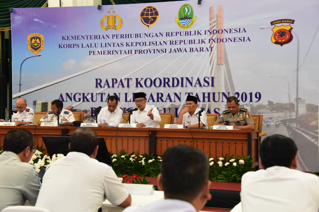 BAPPEDA JABAR - Pemerintah Kaji Jalur Satu Arah Tol Trans Jawa saat Mudik