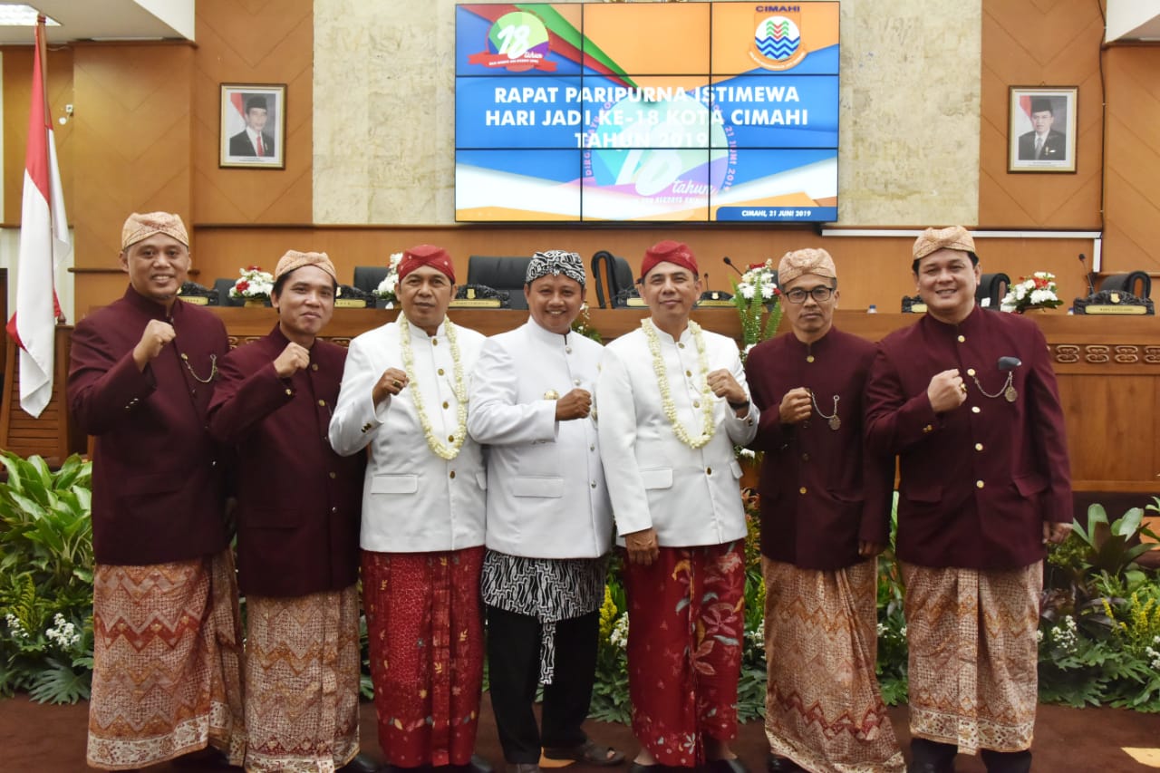 BAPPEDA JABAR - Wagub Jabar Gelorakan Semangat Inovasi di HUT Kota Cimahi