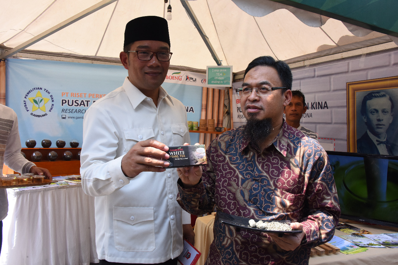 BAPPEDA JABAR - Upaya Jabar Tingkatkan Popularitas Teh Indonesia di Dunia