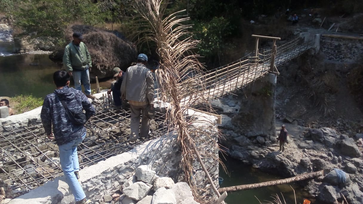 BAPPEDA JABAR - Pemdaprov Jabar Akan Bangun 23 Jembatan Gantung Desa Tahun Ini