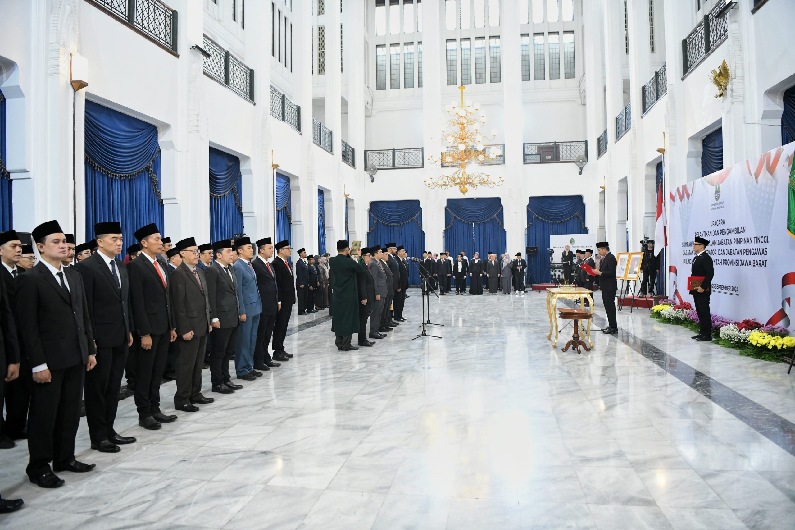 BAPPEDA JABAR - Bey Machmudin Dorong PNS Jabar Bekerja “Zero Mistake”