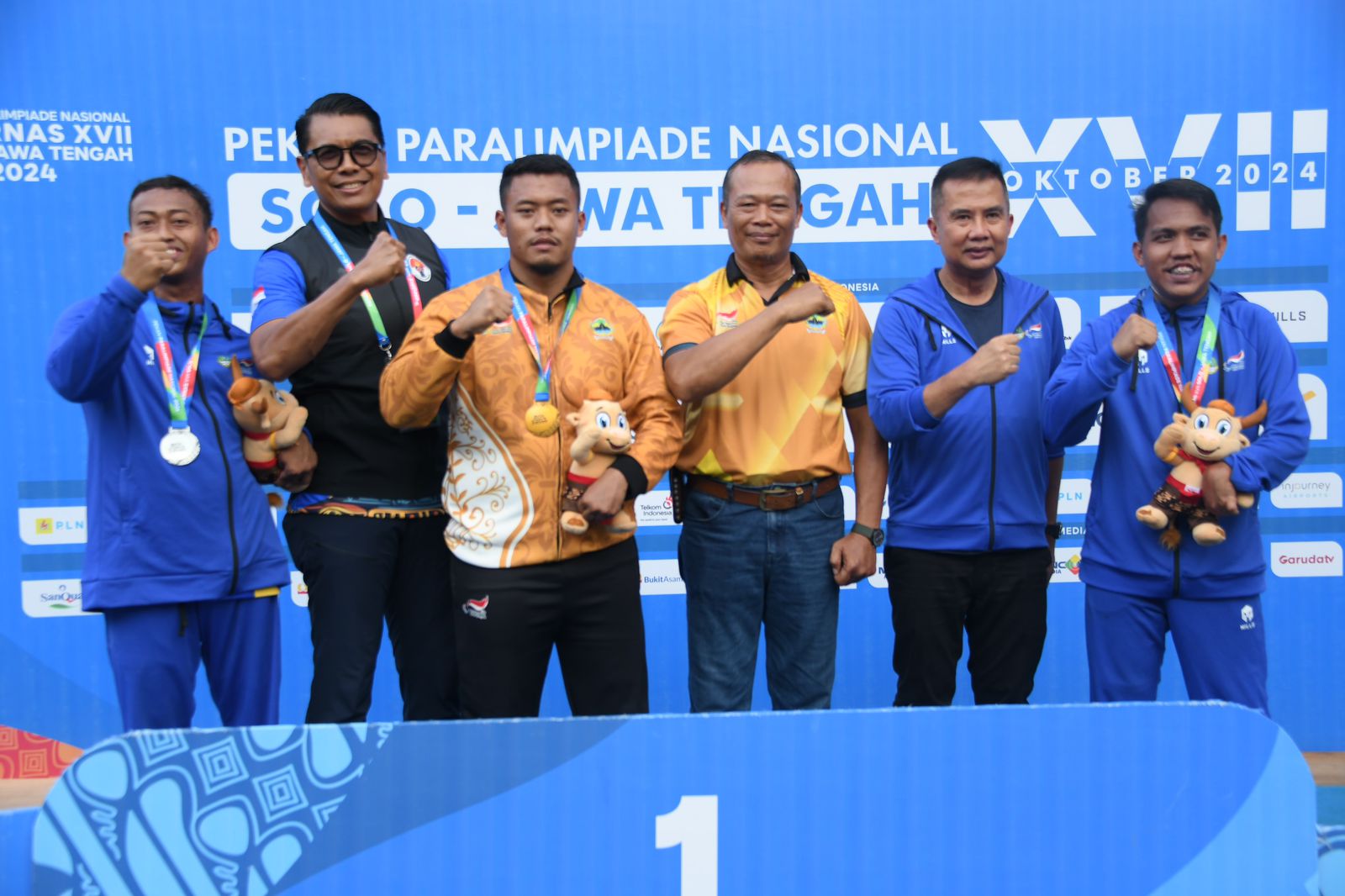 BAPPEDA JABAR - PEPARNAS 2024<br>Bey Machmudin Beri Dukungan Langsung Atlet Jawa Barat