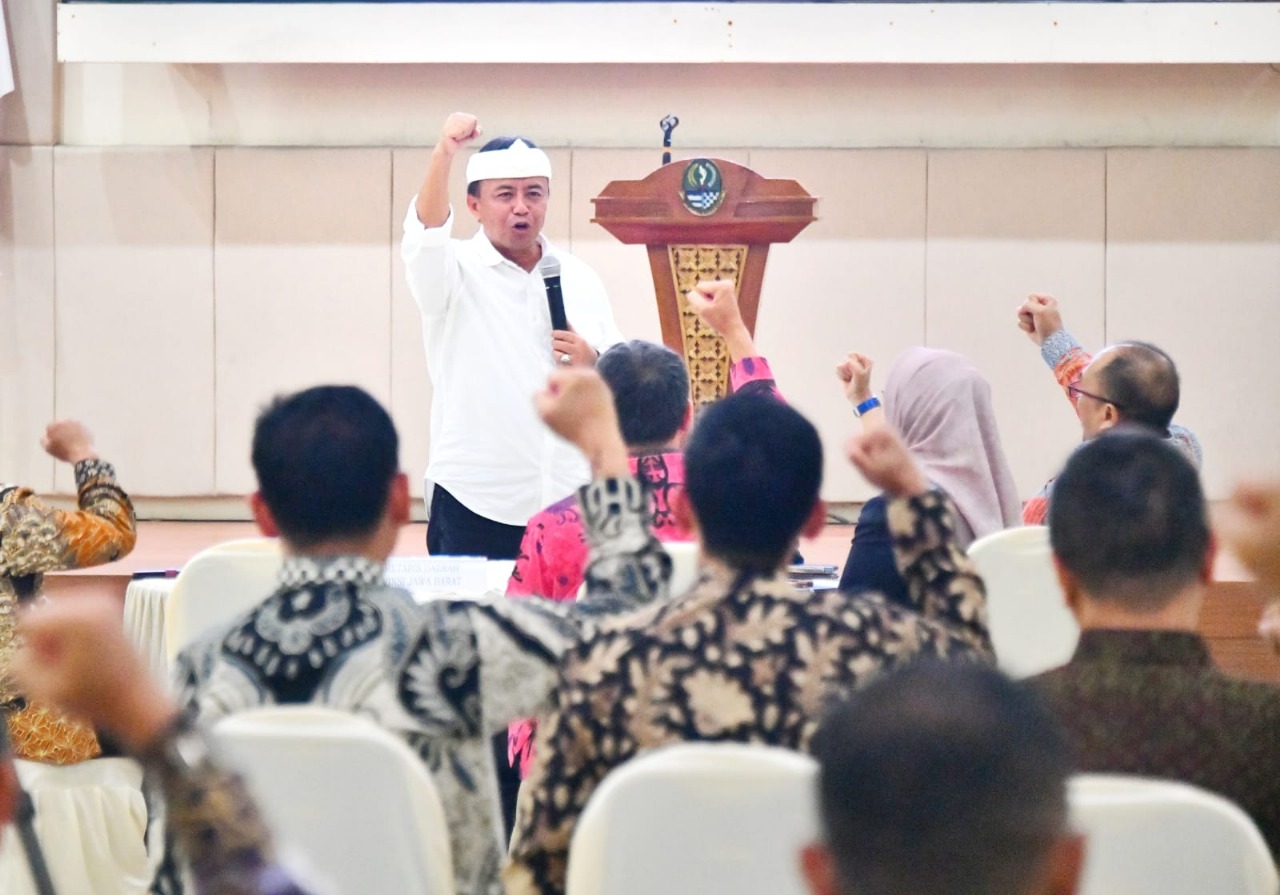 BAPPEDA JABAR - Sekda Herman : Jabar Butuh Kepemimpinan Petarung