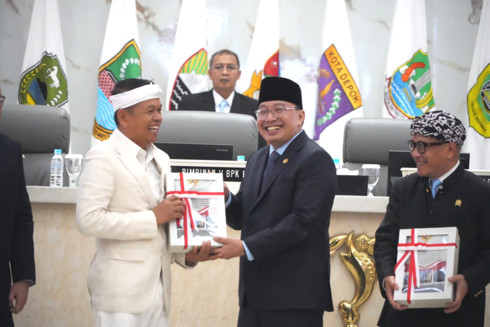 BAPPEDA JABAR - Pemprov Jabar Raih Opini WTP ke-15 Kali Secara Berturut-turut dari BPK RI
